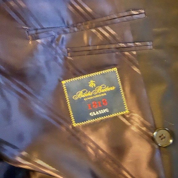 Brooks Brothers American-Made Classic Fit Double-Breasted 1818 Blazer - Picture 8 of 8